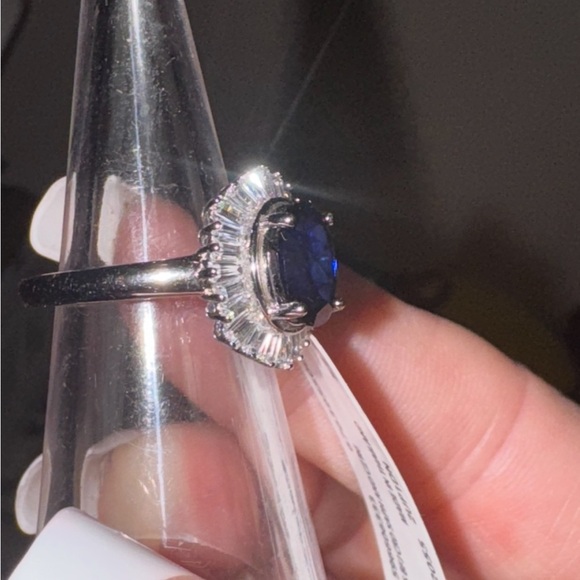 Sterling Silver Oval Created Sapphire Halo Ring Classic Elegant Style Size 7.5 - Picture 15 of 16